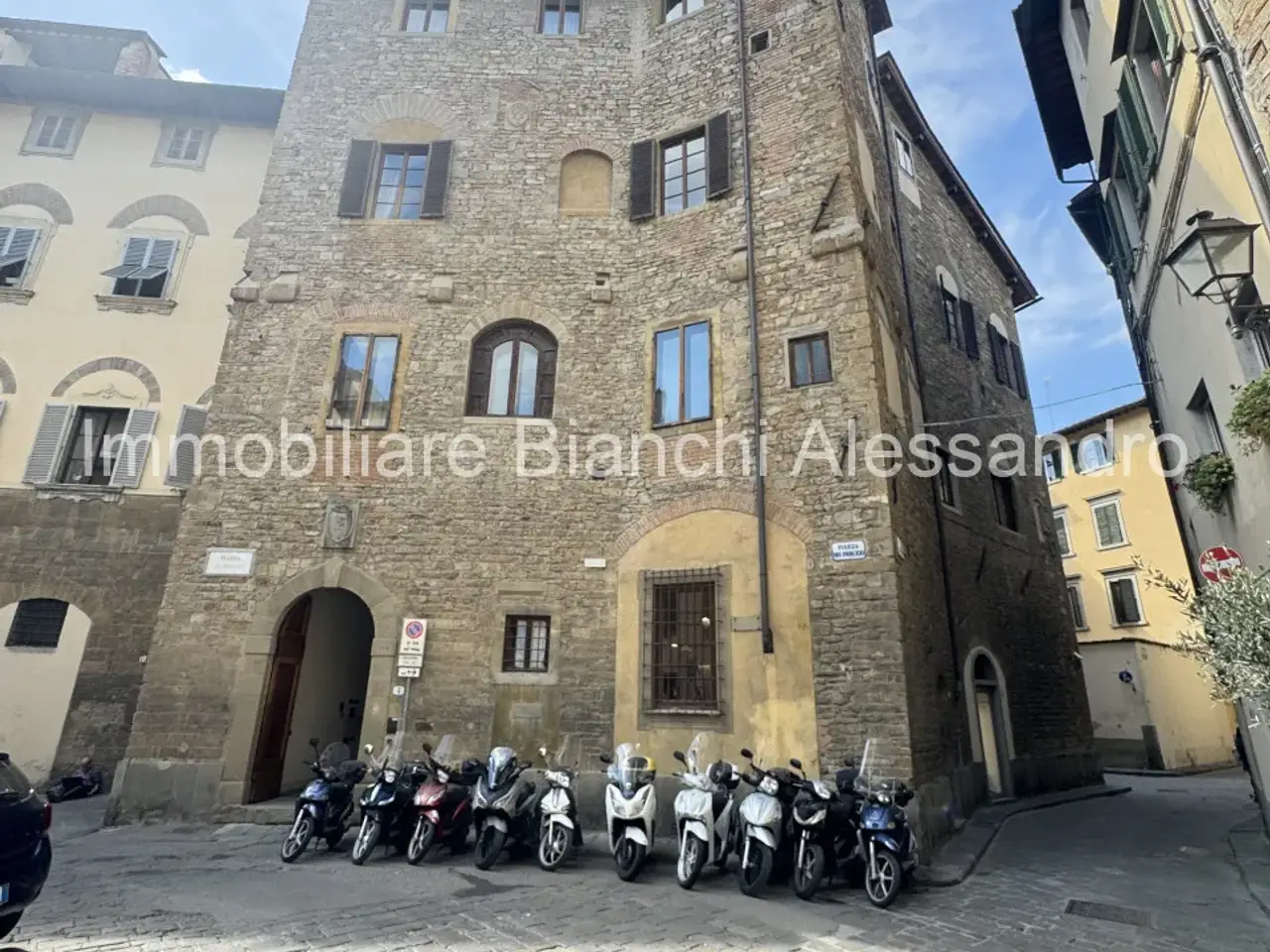 Ufficio in Piazza Peruzzi 4, Firenze, {3} - Foto 2