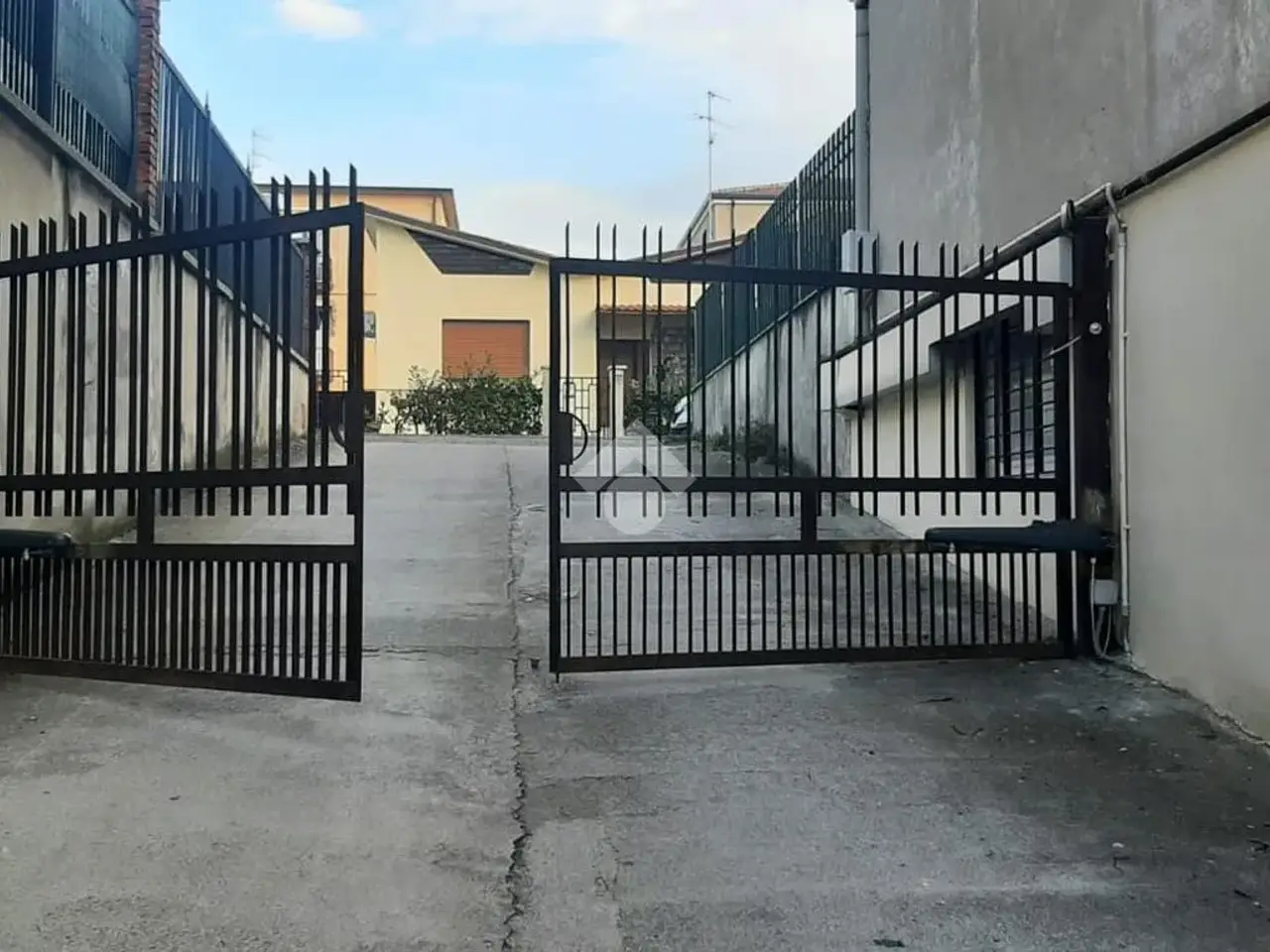 Magazzino in Via Fura 103, Brescia, {3} - Foto 2
