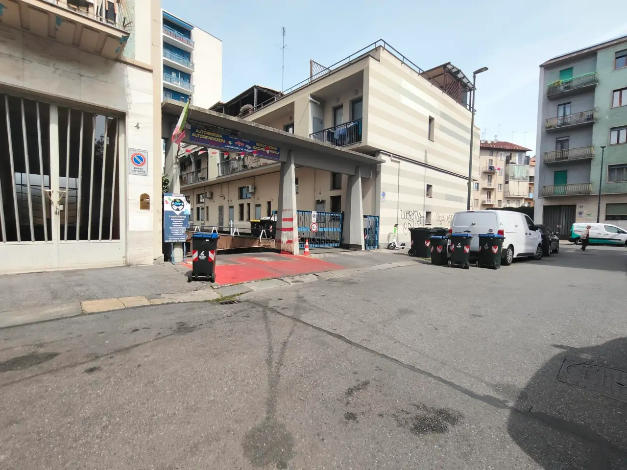 Parcheggio chiuso in Via Timavo 2, Torino, {3} - Foto 2