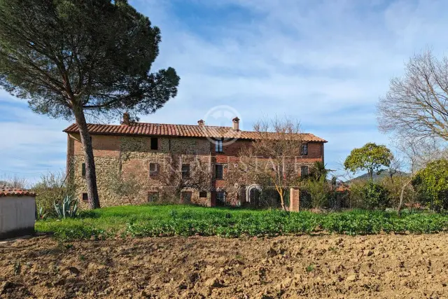 Country house or cottage, Panicale - Photo 1