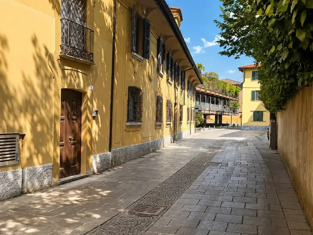 Ufficio in Via Camillo Benso di Cavour 35, Cernusco Sul Naviglio, {3} - Foto 1