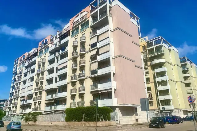 Quadrilocale in Viale Lussemburgo 36, Foggia - Foto 1