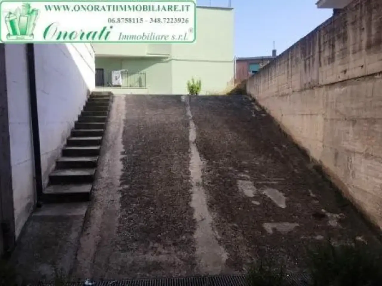 Magazzino in , Guidonia Montecelio, {3} - Foto 1