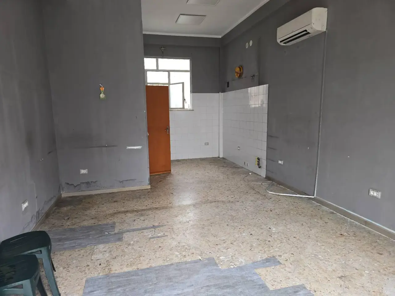 Negozio in Via Lussemburgo 100, Palermo, {3} - Foto 2