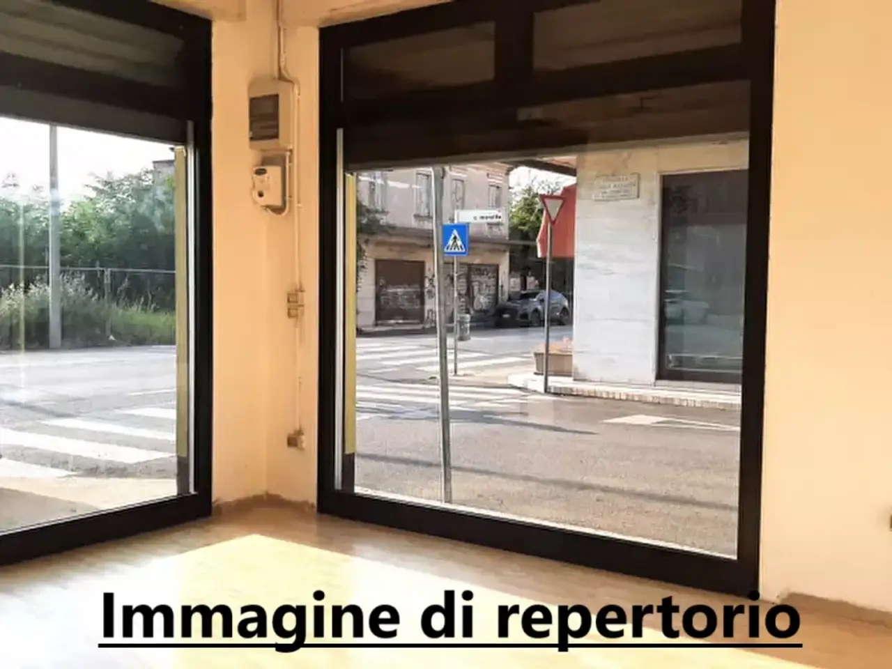Locale commerciale in , Pisa, {3} - Foto 2