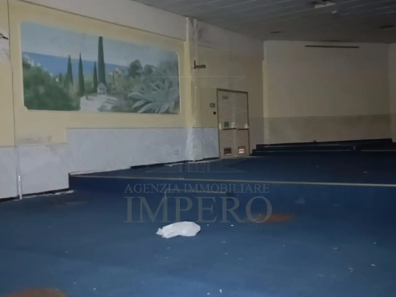 Palazzina commerciale in Via Filippo Turati 20, Ventimiglia, {3} - Foto 2
