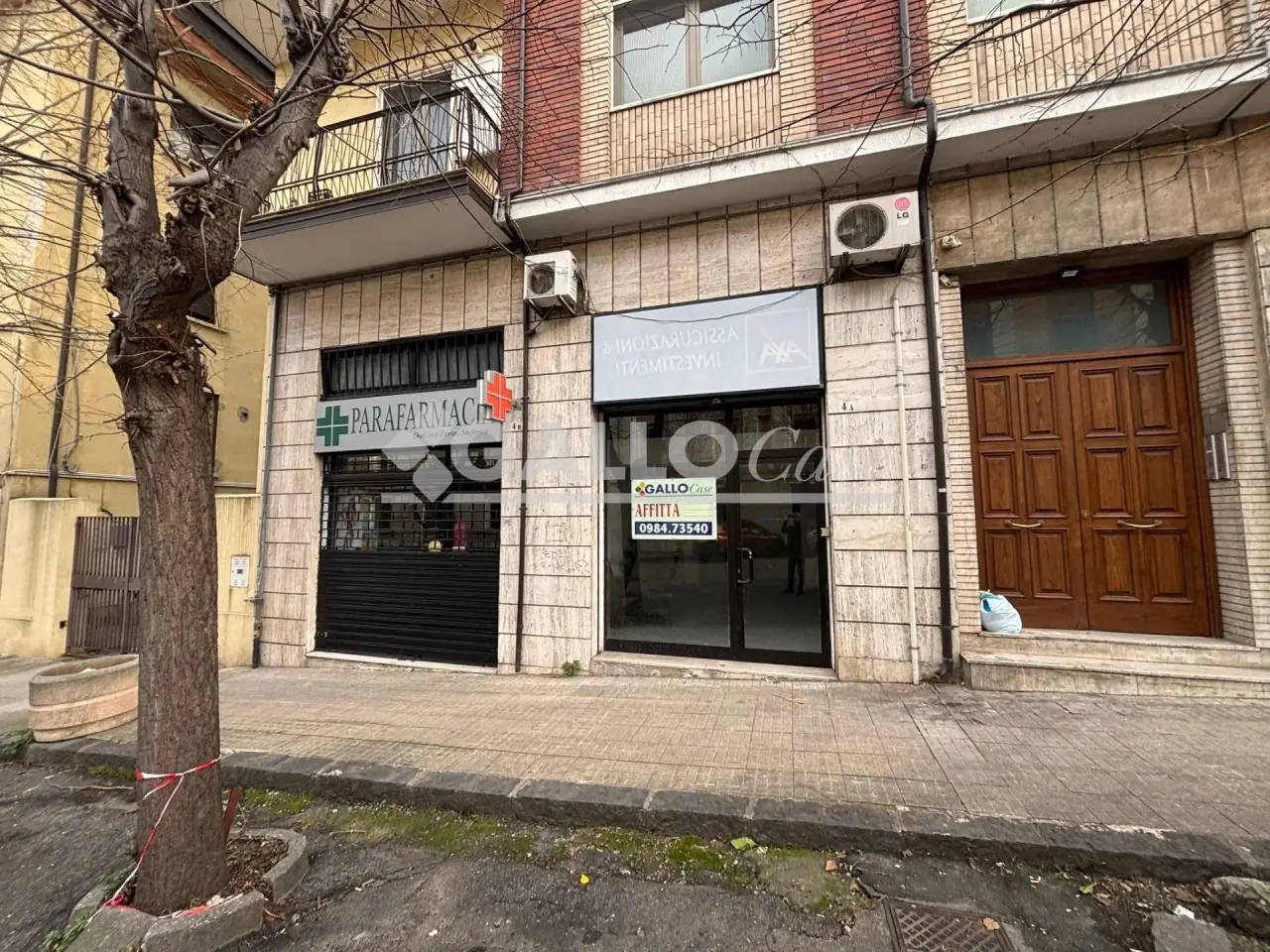 Negozio in Viale degli Alimena, 87100, Cosenza, Cosenza, {3} - Foto 1