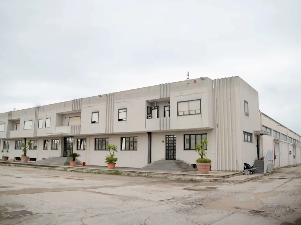 Capannone in Via dell'Unione Europea 51, Barletta, {3} - Foto 1