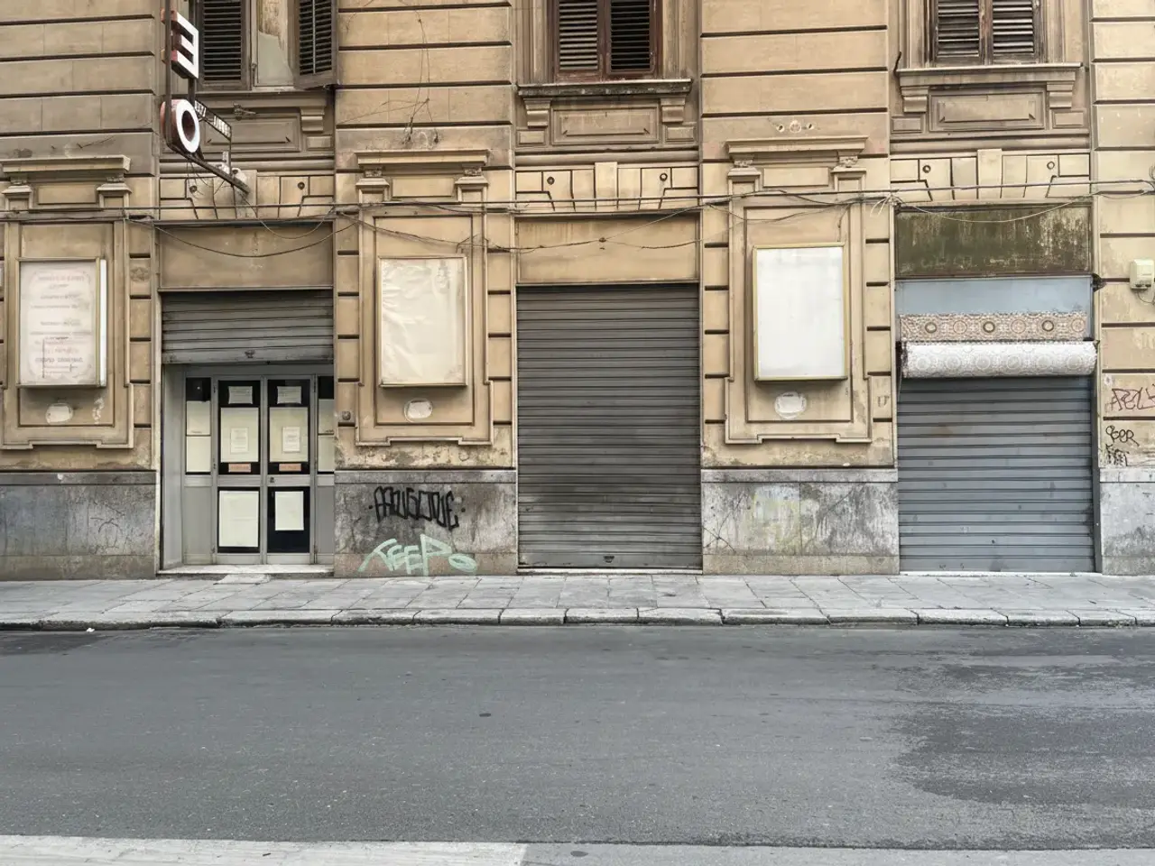 Palazzina commerciale in Via Maqueda 25, Palermo, {3} - Foto 2