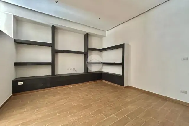 insertion image