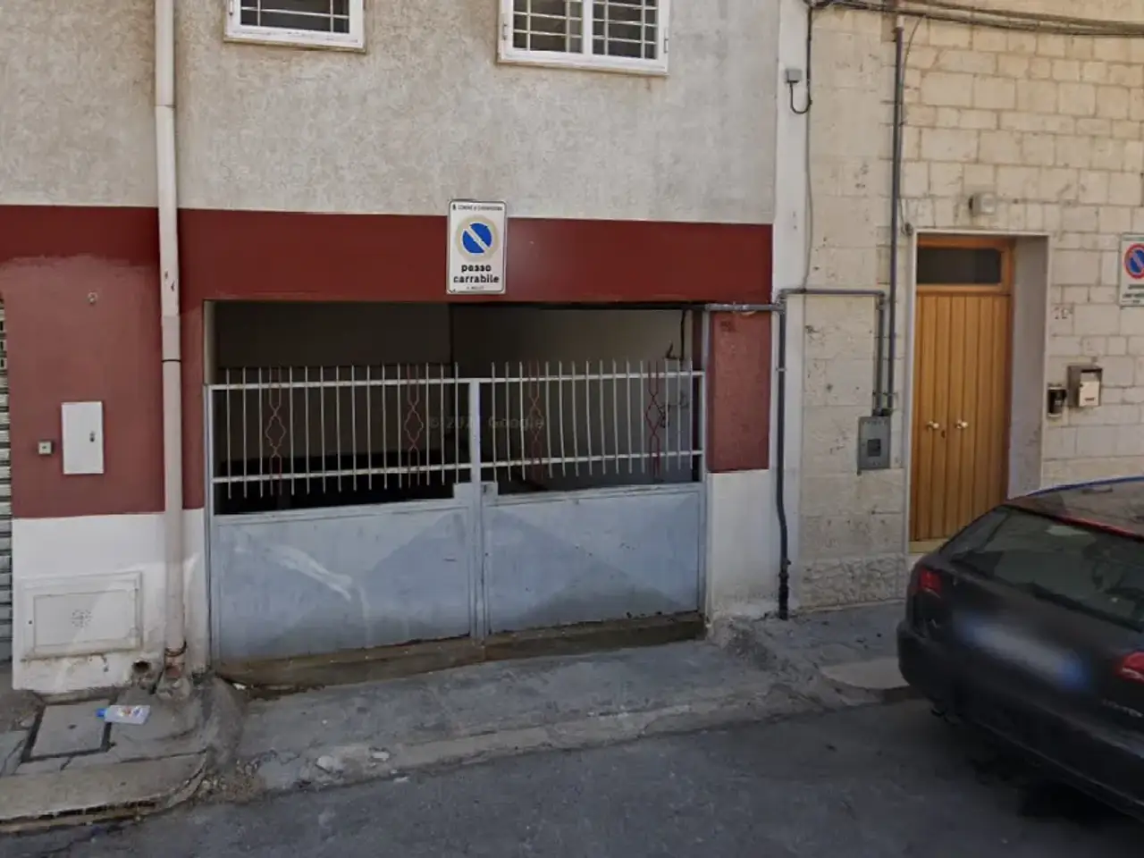 Parcheggio chiuso in Via Fiorentini 70, Casamassima, {3} - Foto 1