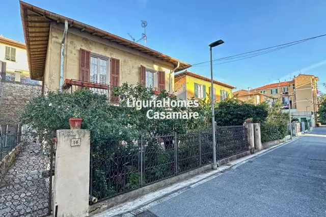 Villa in Via 4 Novembre, Bordighera - Foto 1