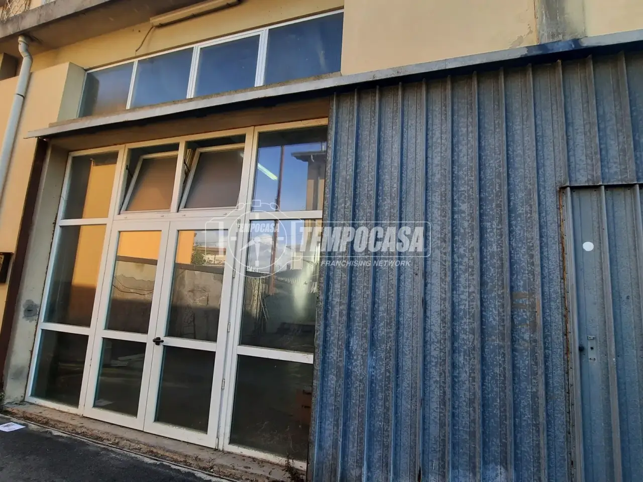 Magazzino in Via dei Peecchi, Viareggio, {3} - Foto 2