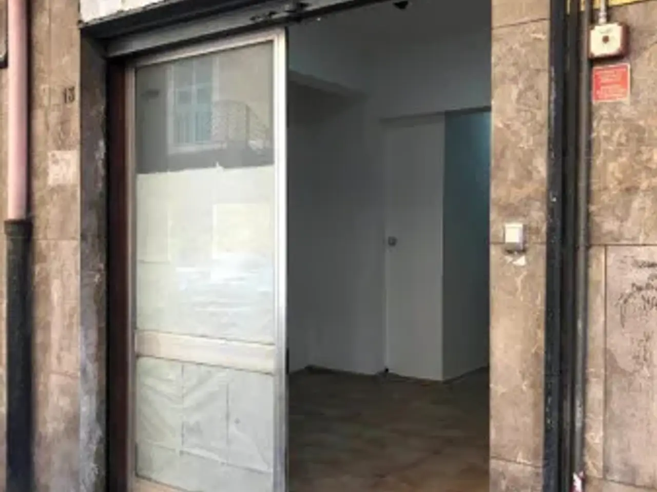 Negozio in Via Maddalena 13, Messina, {3} - Foto 2