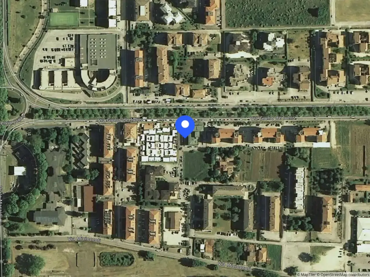 Negozio in Via Pietri Colarieti 27 27, Rieti, {3} - Foto 2