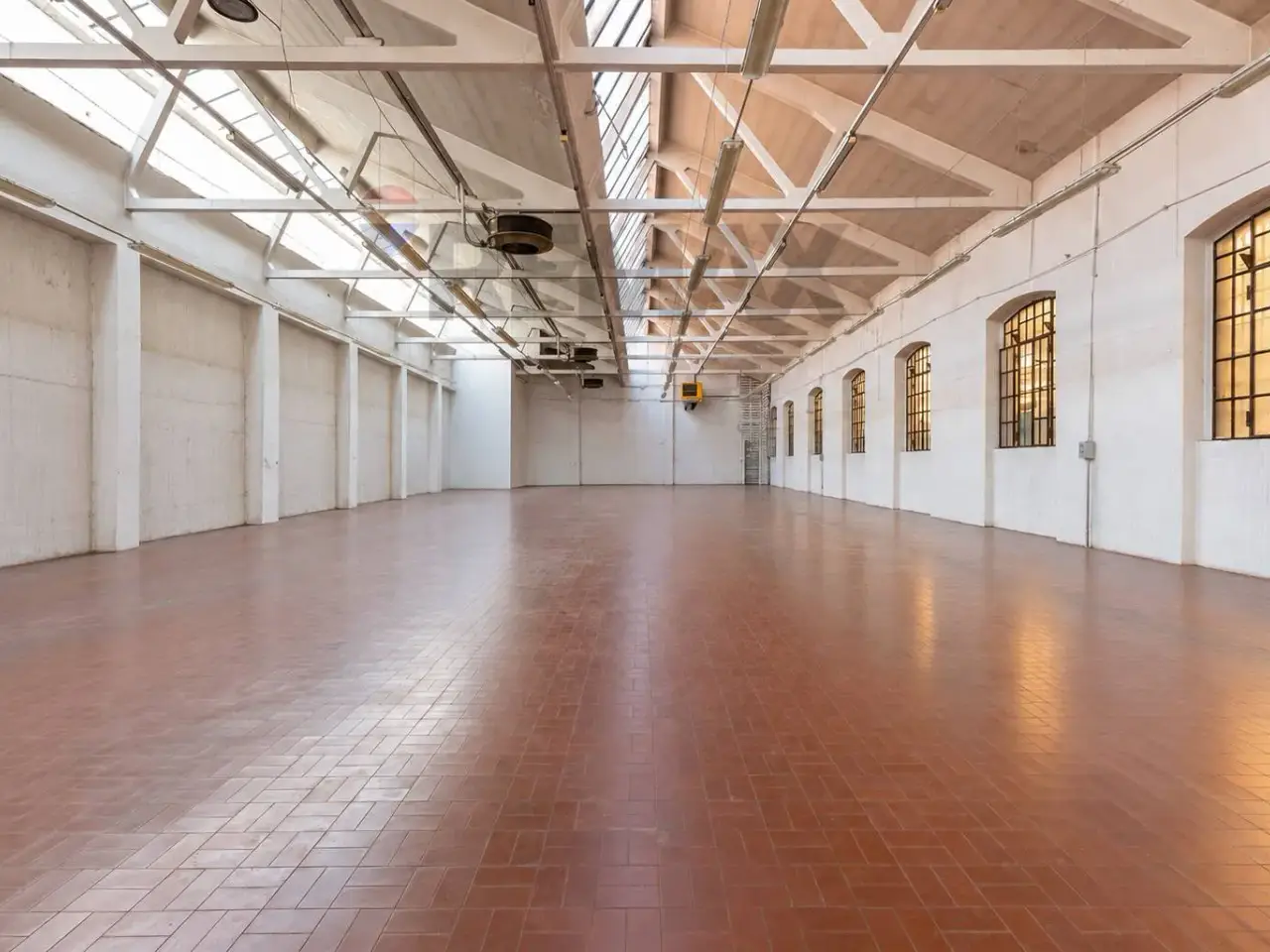 Laboratorio in Via Flora 109, Legnano, {3} - Foto 2