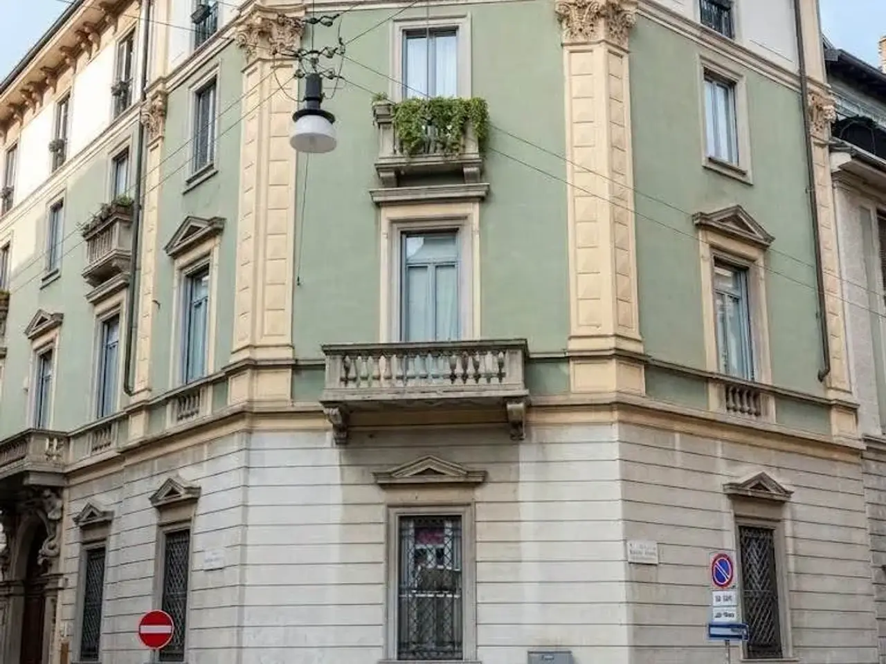 Ufficio in Via Gaetano Donizetti, Milano, {3} - Foto 1