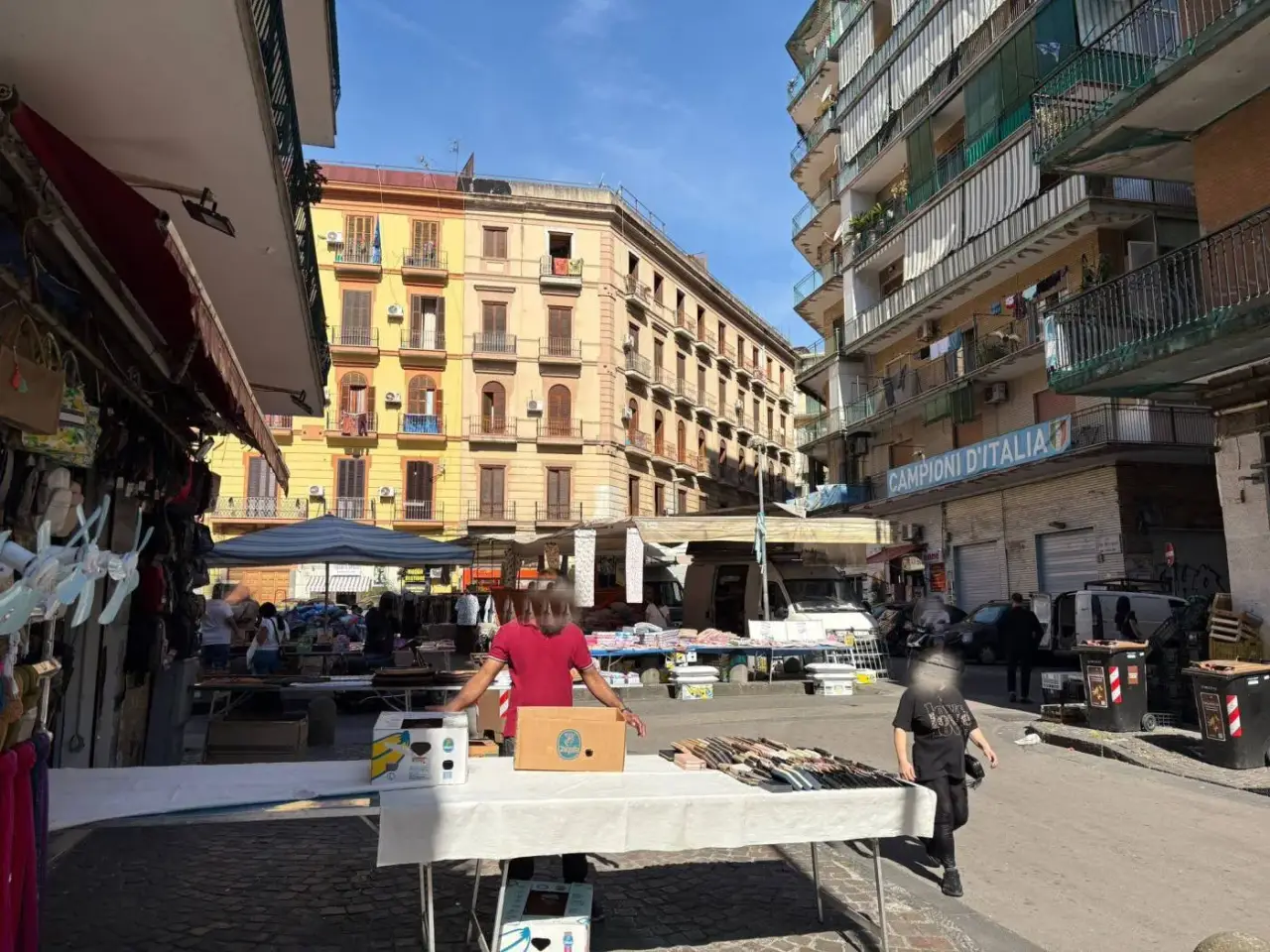 Locale commerciale in Via Giuseppe Zurlo, Napoli, {3} - Foto 1