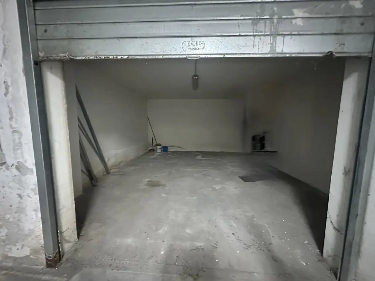 Parcheggio chiuso in Via del Pennino 23, Acerra, {3} - Foto 1