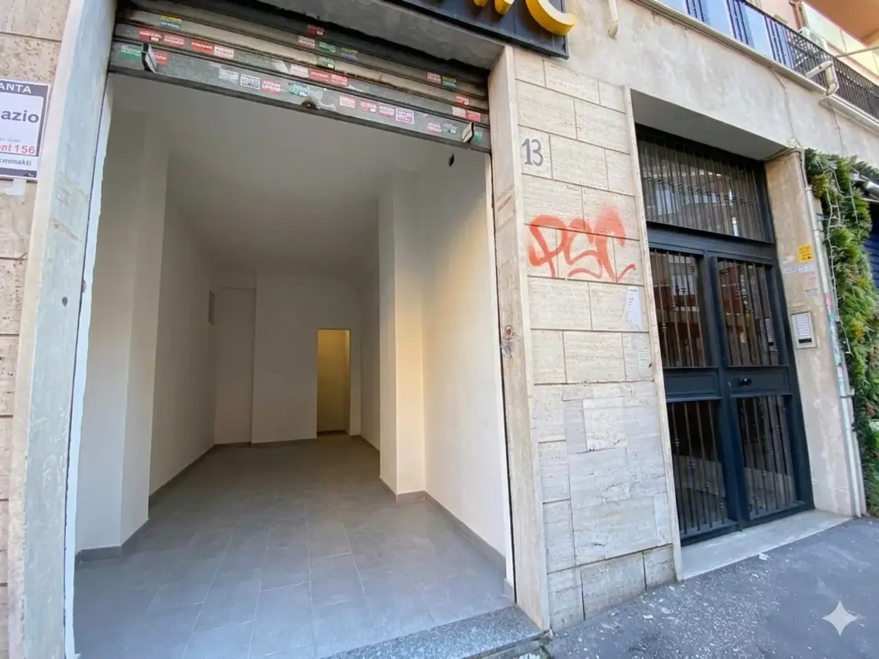 Negozio in Via Sestio Calvino 13, Roma, {3} - Foto 2