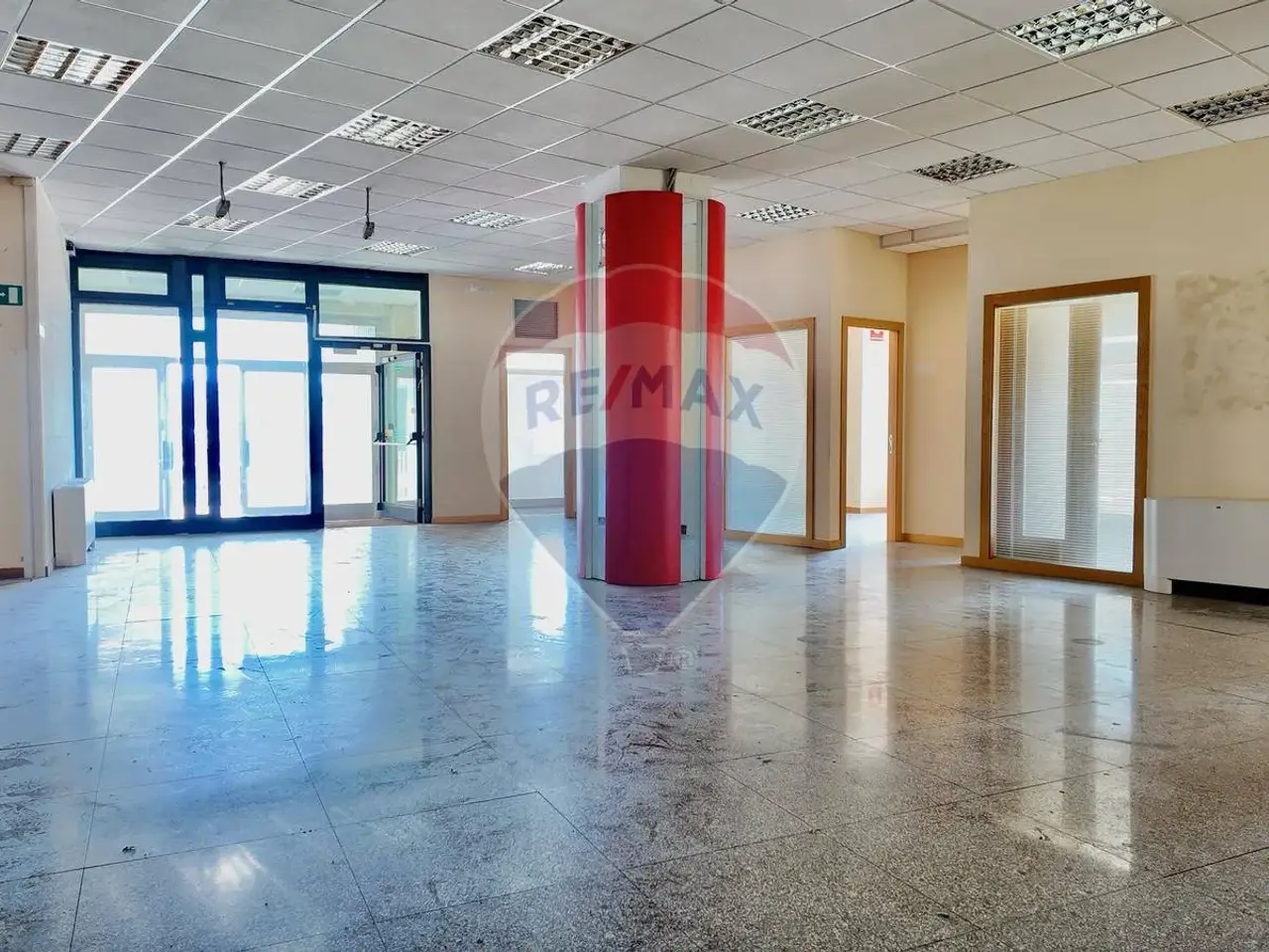 Ufficio in , Ancona, {3} - Foto 1