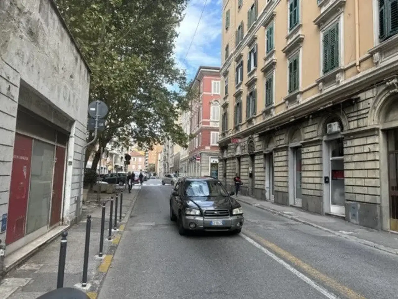 Negozio in , Trieste, {3} - Foto 2