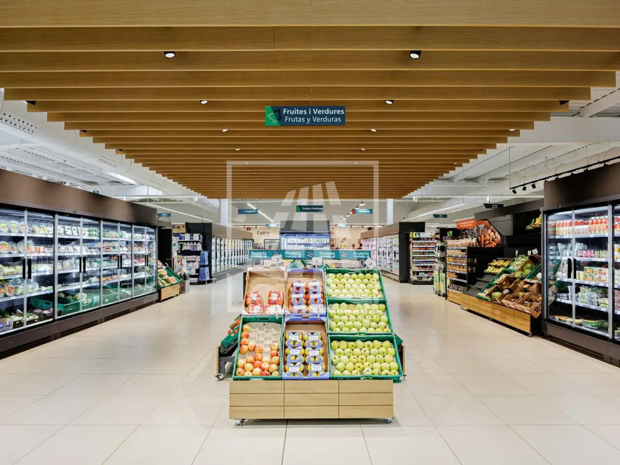 Negozio in Via Monte Ventasso 5, Reggio Emilia, {3} - Foto 1