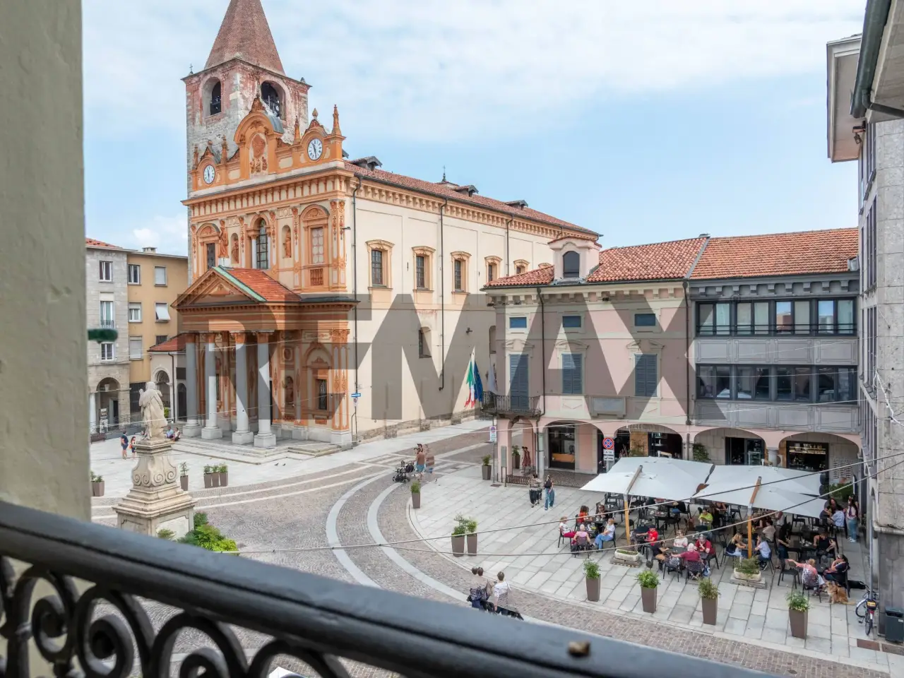 Negozio in , Borgomanero, {3} - Foto 1