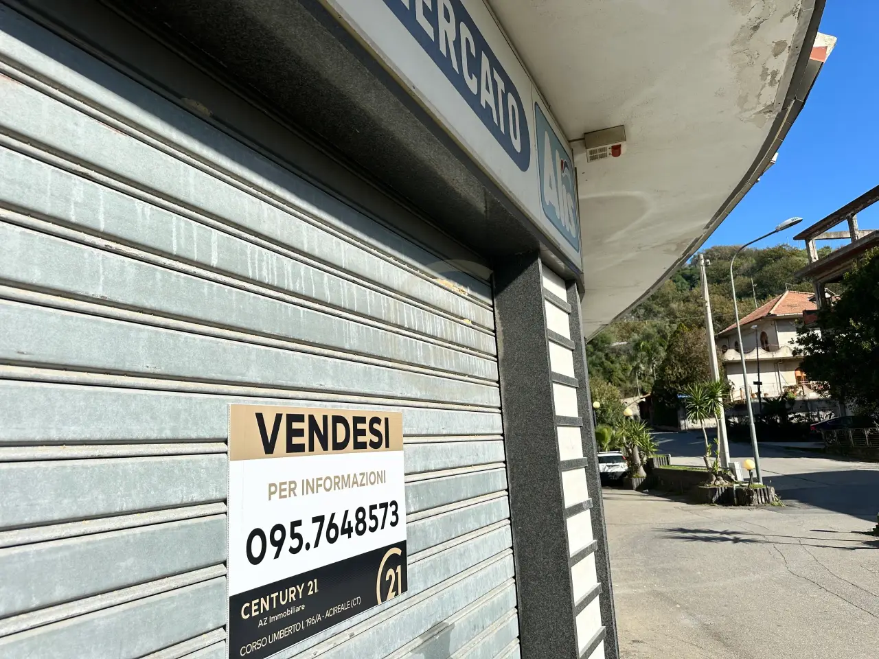Palazzina commerciale in Via Ten. Turrisi 126, Gaggi, {3} - Foto 1