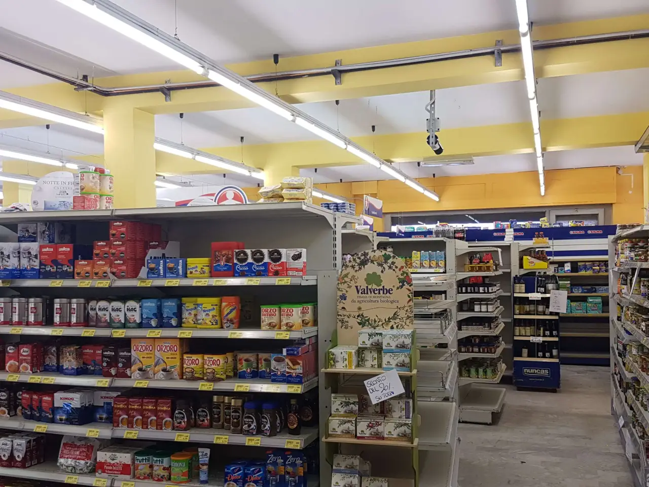 Negozio in Via Pinerolo 155, Piossasco, {3} - Foto 2