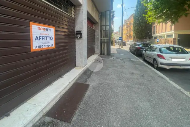 Geschäft in Via Benedetto Marcello 20, Brescia - Foto 1