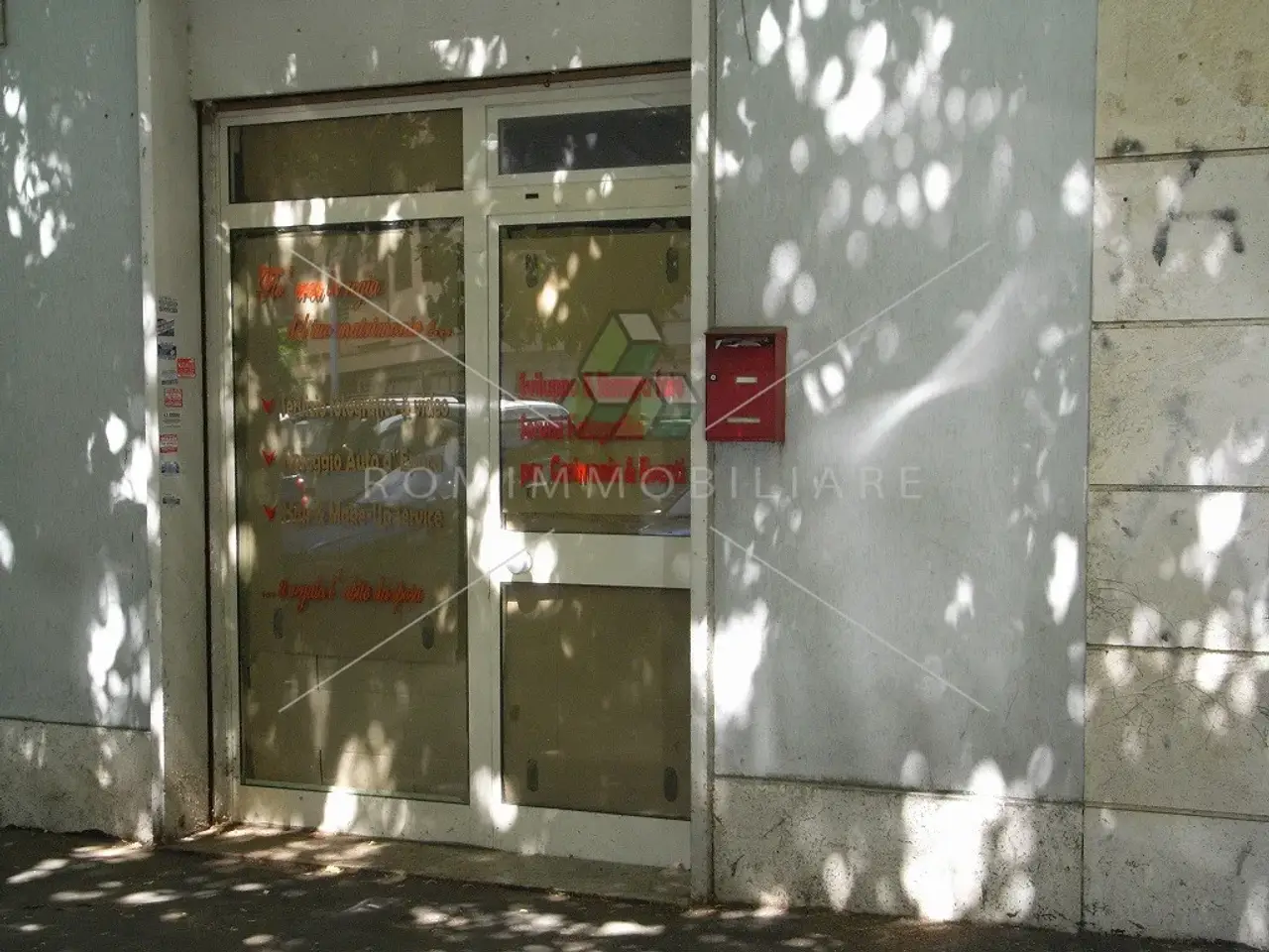 Negozio in Via degli Opimiani, Roma, {3} - Foto 1