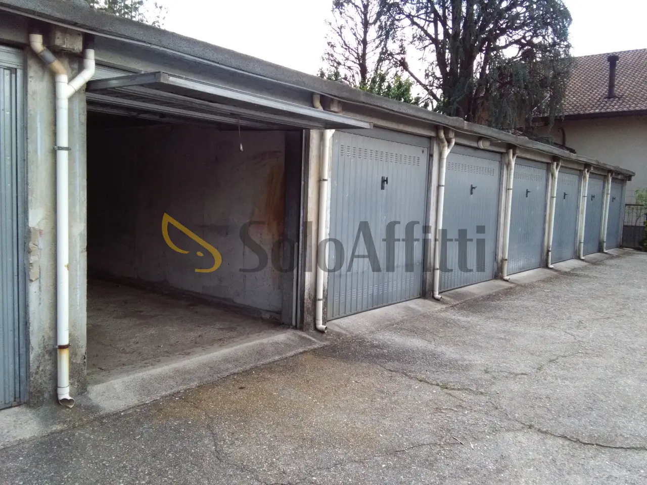 Parcheggio chiuso in Via F. Aporti 1, Seregno, {3} - Foto 2
