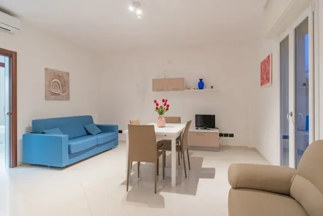 Dreizimmerwohnung in Via Aurelia 75, Loano - Foto 1