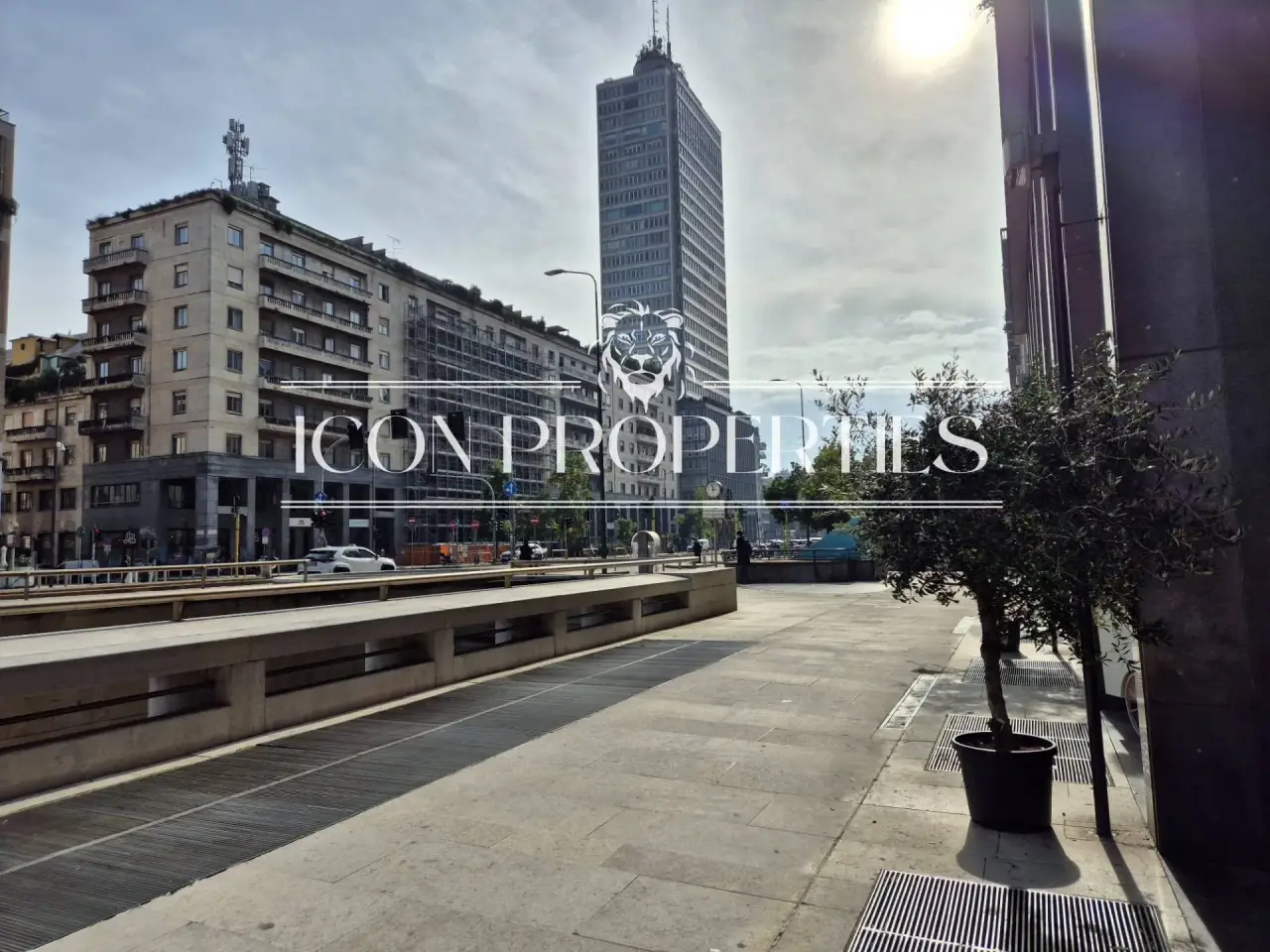 Ufficio in Via Vittor Pisani 22, Milano, {3} - Foto 1