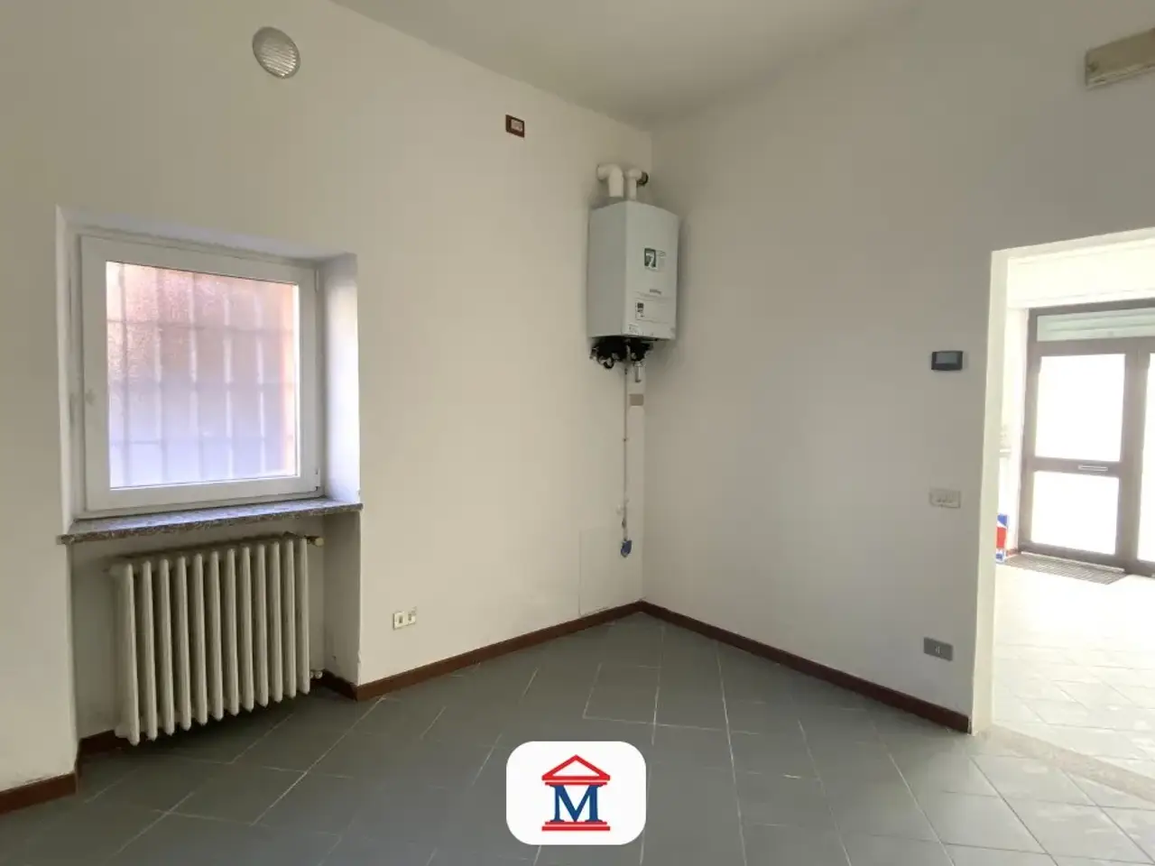 Ufficio in Via Pietro Ruggeri da Stabello, Bergamo, {3} - Foto 2
