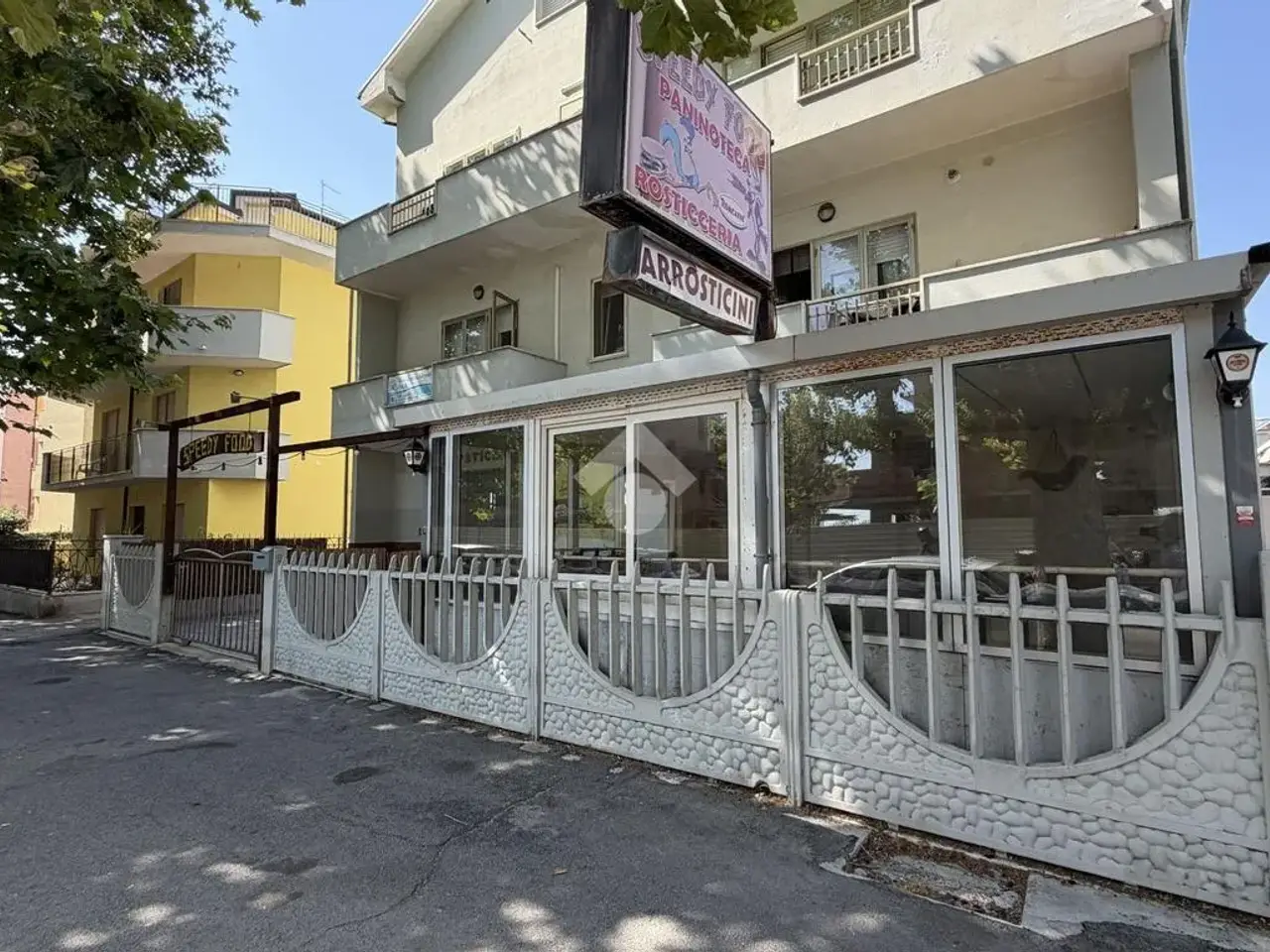Negozio in Via Alcione 275, Francavilla Al Mare, {3} - Foto 1