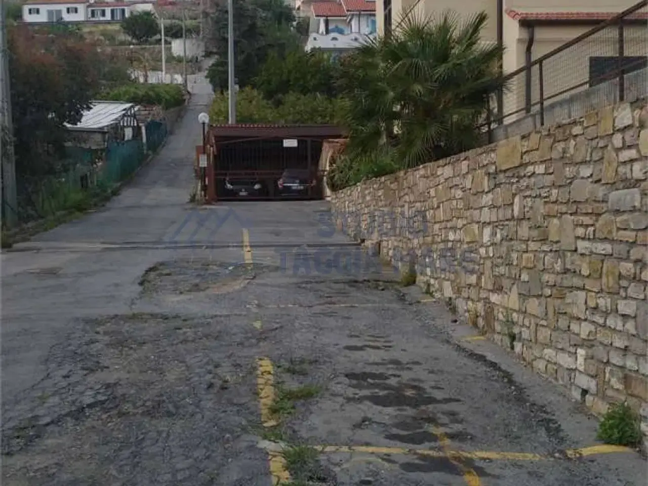 Parcheggio chiuso in Strada Statale 1 27, Riva Ligure, {3} - Foto 2