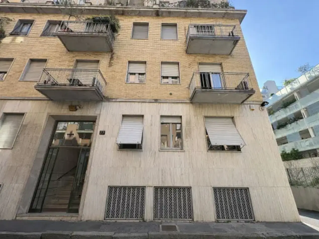 Ufficio in Via Vespri Siciliani 27, Milano, {3} - Foto 1