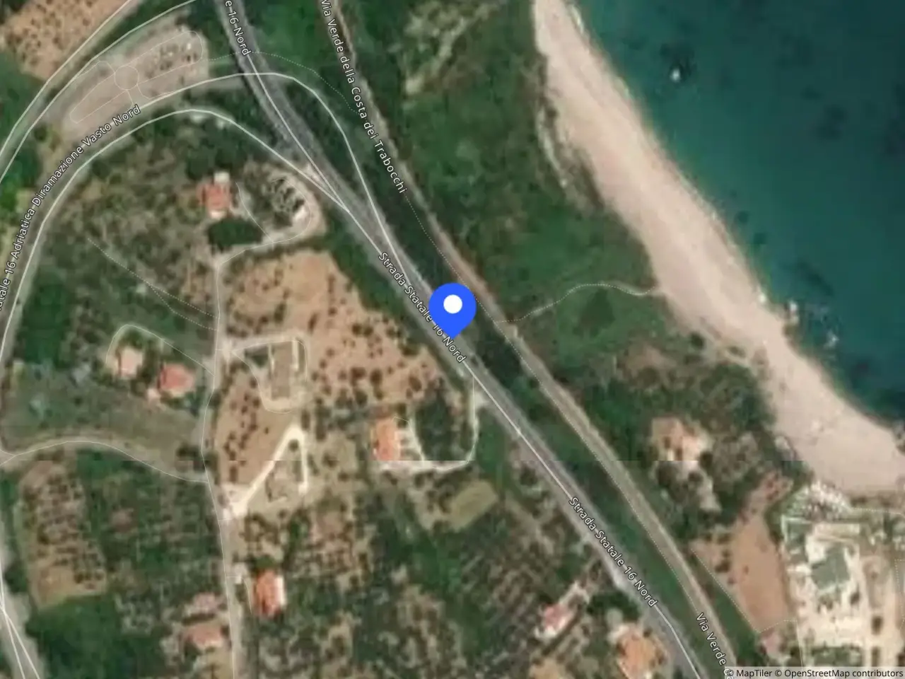 Autorimessa in S.S. 16 Sud 16, Vasto, {3} - Foto 2