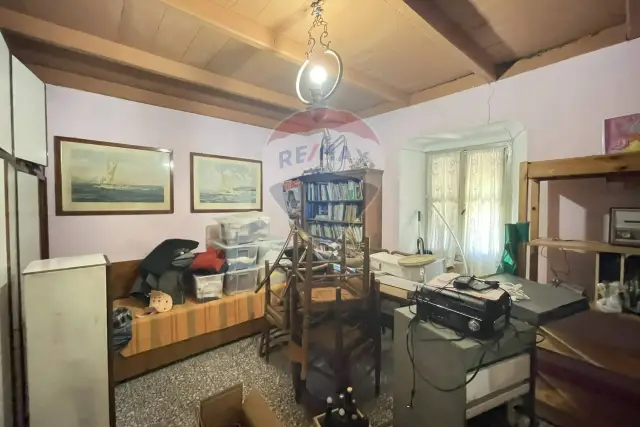 Casa indipendente in Loc Squarzotti S, Varese Ligure - Foto 1