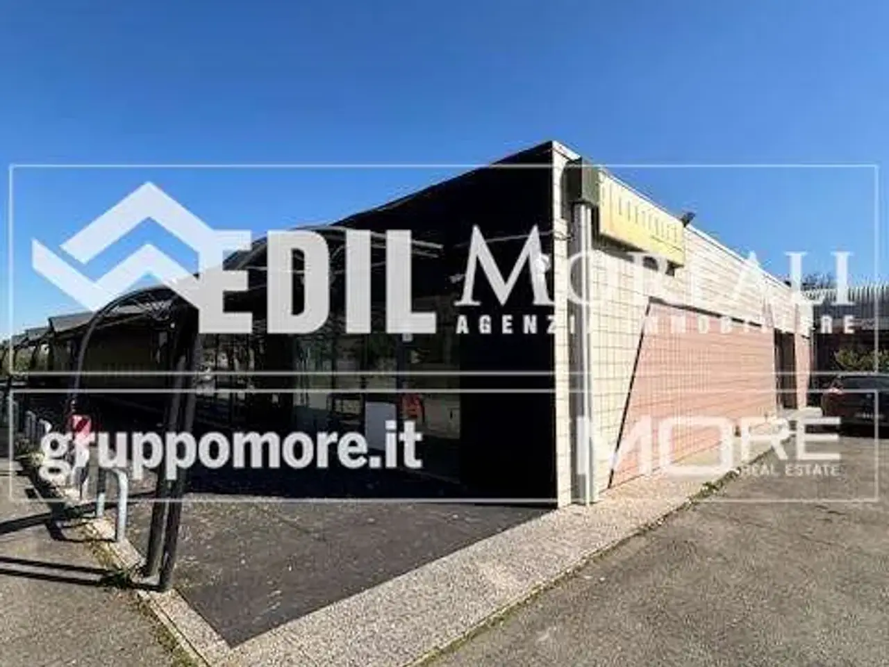 Negozio in , Modena, {3} - Foto 1