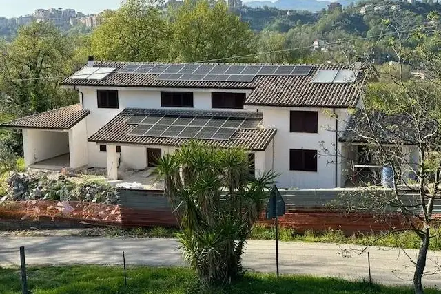 Villa in Via Capo Barile, Frosinone - Foto 1