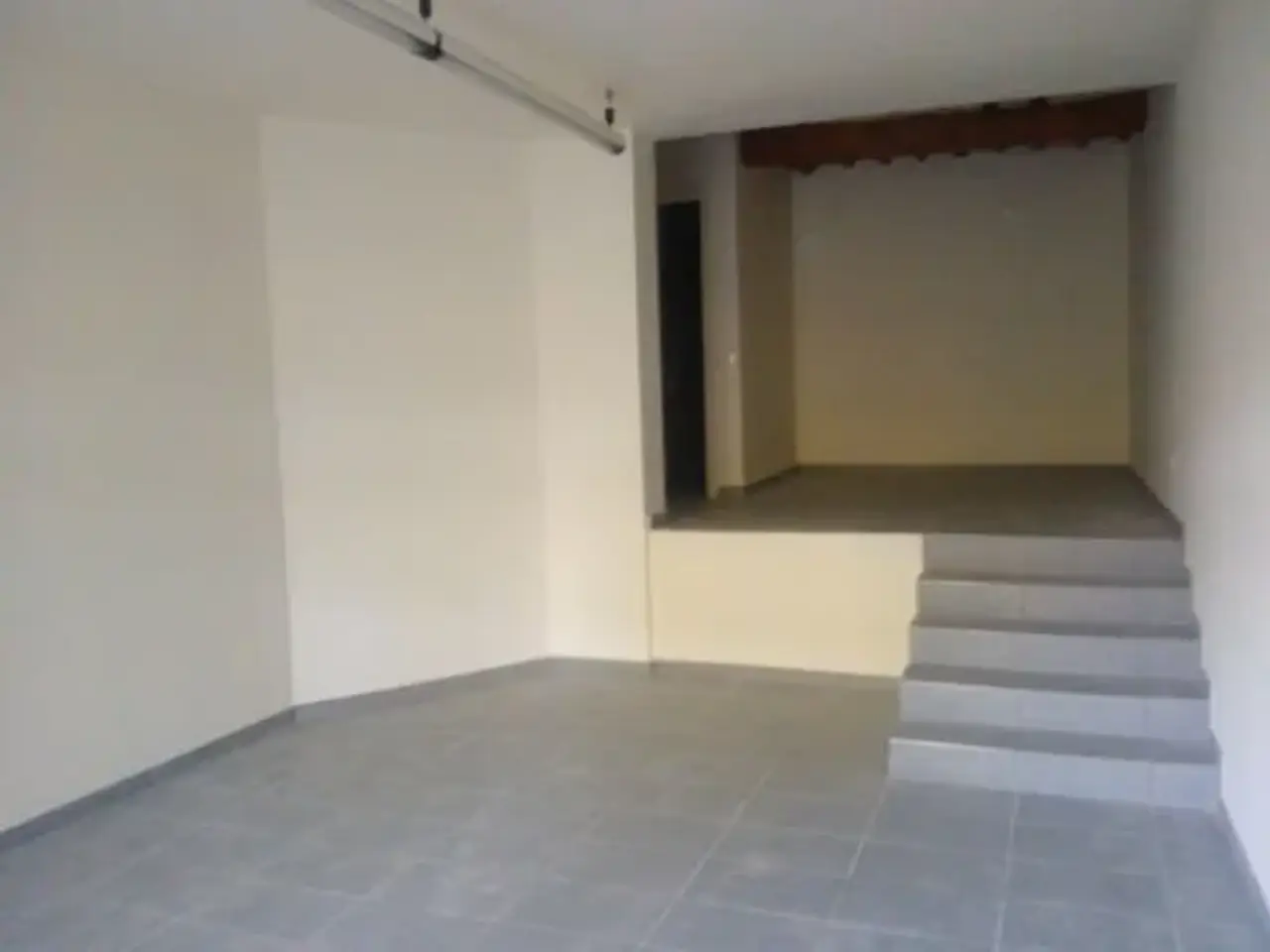 Capannone in Viale G. Puccini, Lucca, {3} - Foto 2