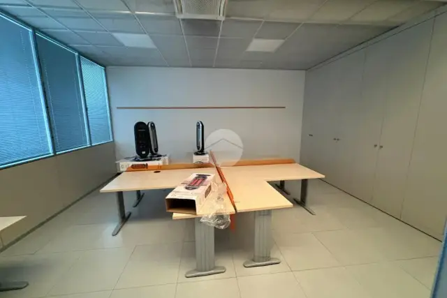 insertion image