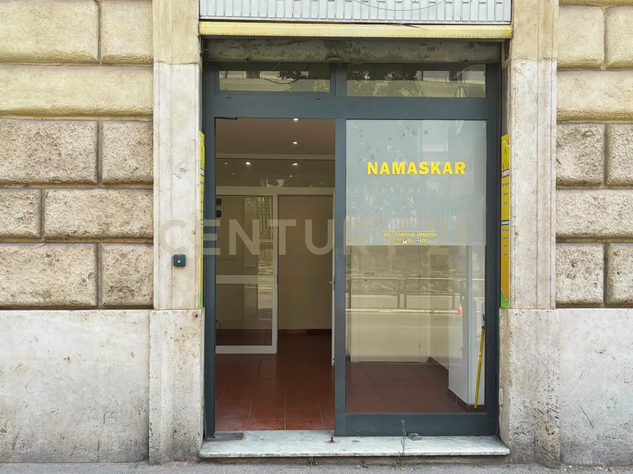 Negozio in Via Venti Settembre 119-120, Roma, {3} - Foto 2