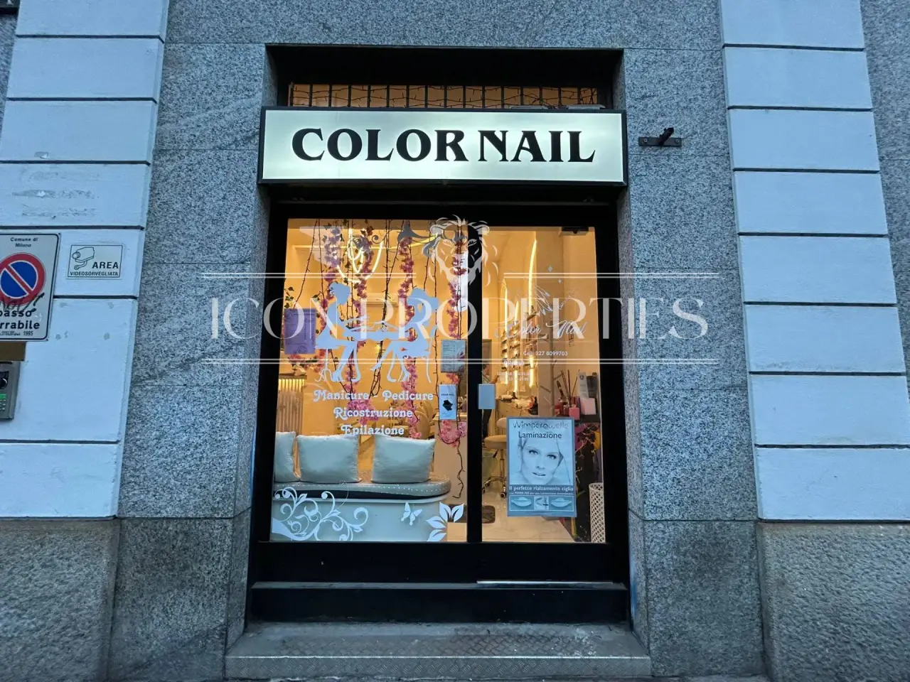 Negozio in Via Vigevano 14, Milano, {3} - Foto 2