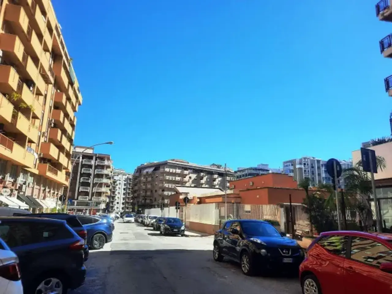 Negozio in Via Ercole Bernabei 62, Palermo, {3} - Foto 1