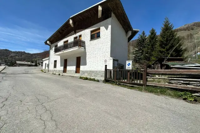 One-room flat in Via del Colle 3, Sestriere - Photo 1