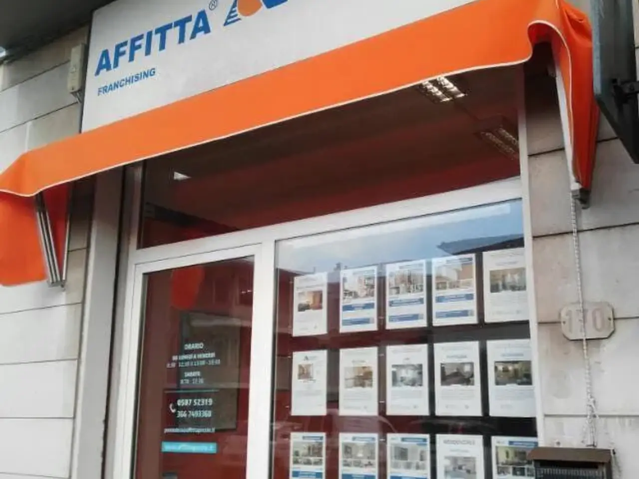 Esercizio commerciale in Toscoromagnola, Pontedera, {3} - Foto 2